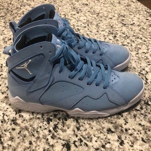 Men’s Jordan Retro 7